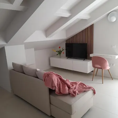 Apartment Gt - New Opening