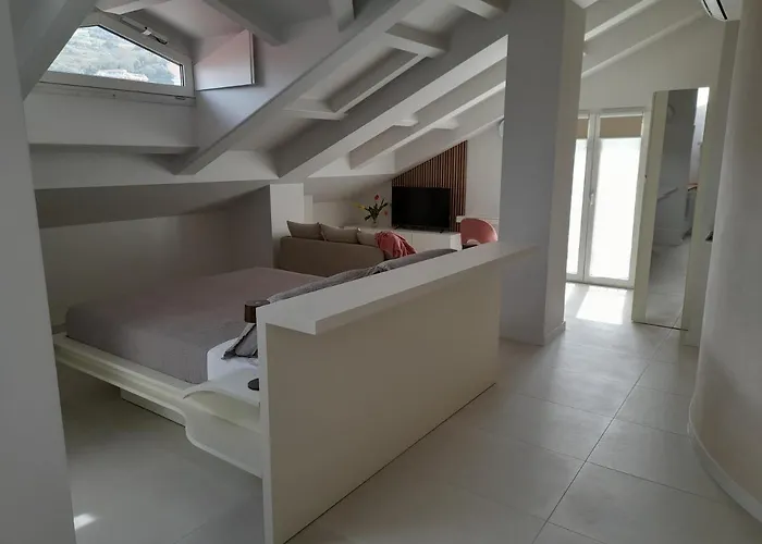 Gt - New Opening 公寓